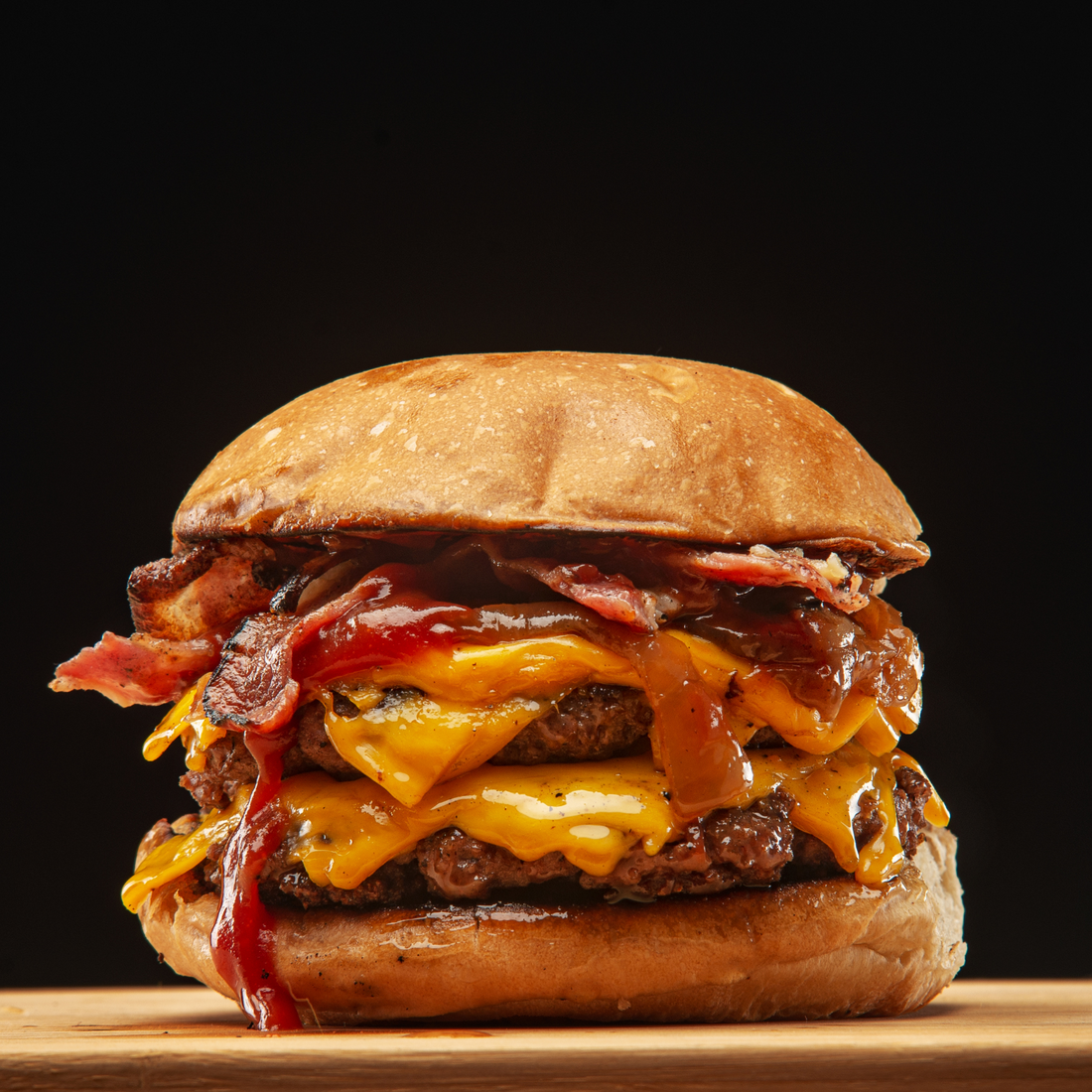 Cómo Hacer la Hamburguesa Perfecta en tu Broil King